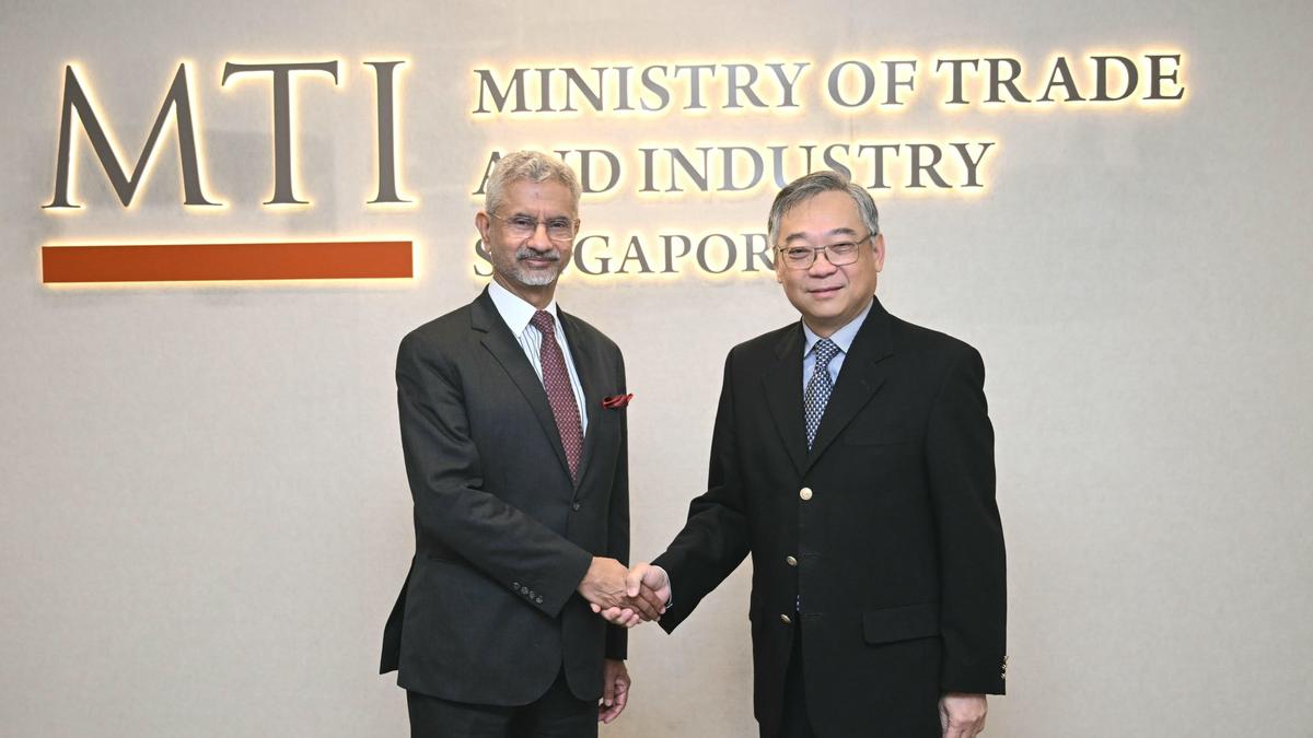 EAM Jaishankar begins Singapore state visit; meets with Deputy PM Gan Yong